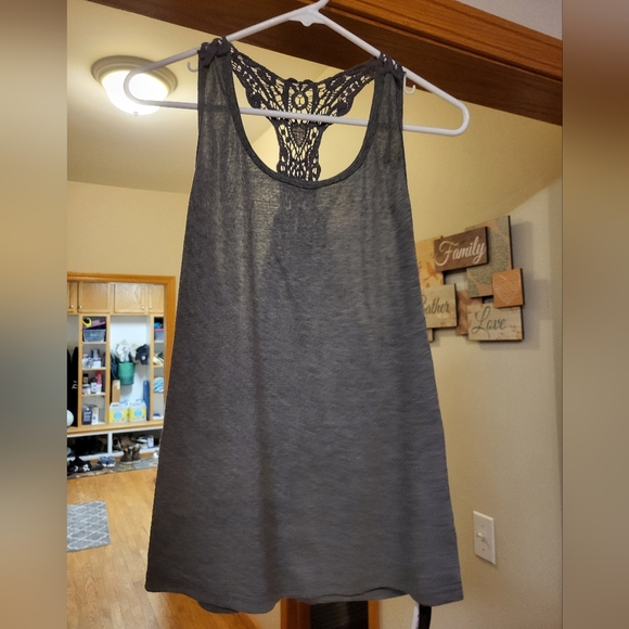New womens gray with lace tank top size xl - Picture 1 of 7